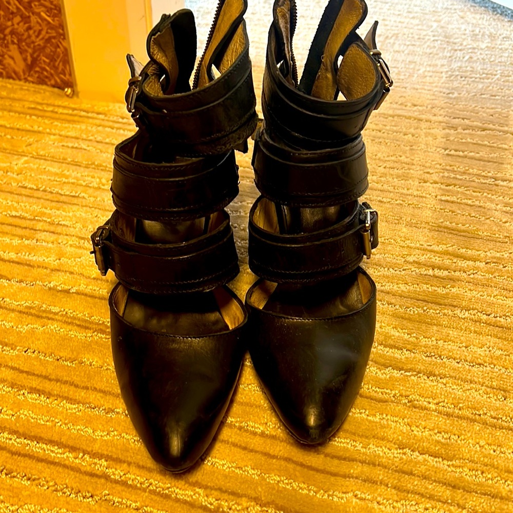 Free bird Justice size 9